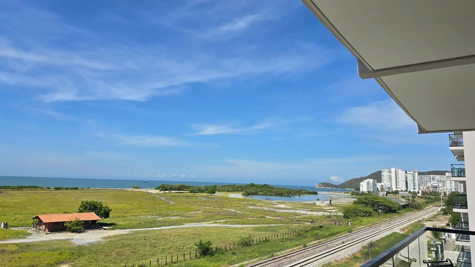 Hermosa Aparta Suite En Salinas Del Mar Club House- By Sanstap Santa Marta