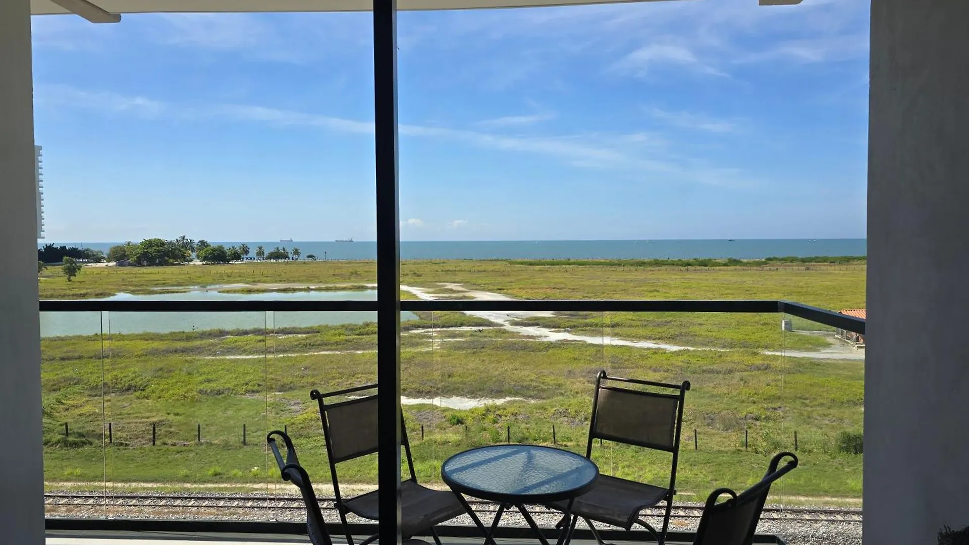 Hermosa Aparta Suite En Salinas Del Mar Club House- By Sanstap Santa Marta  Colombia